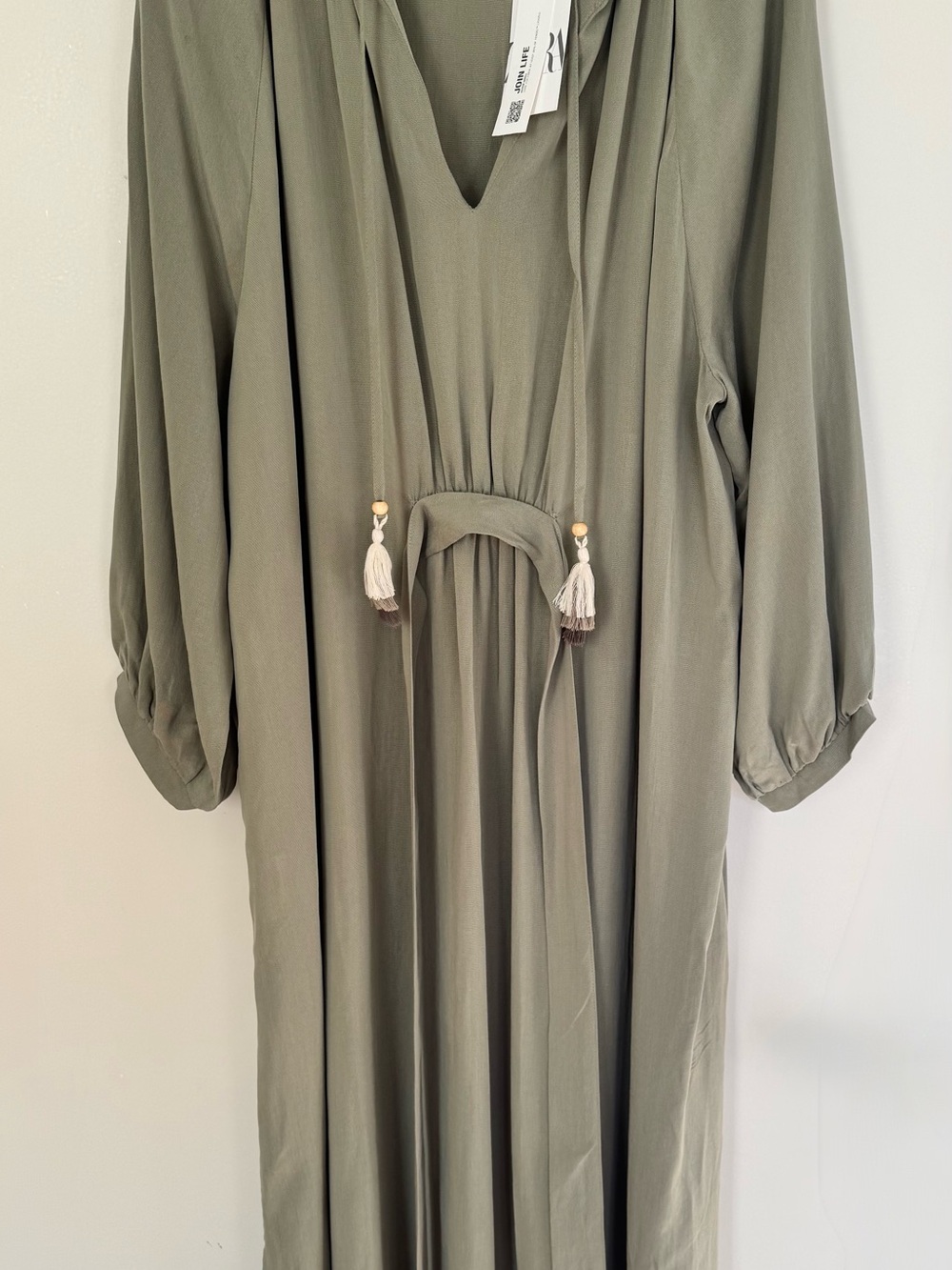 Zara Olive Green Long Sleeve Midi Dress with Tassel Tie Size XL NWT - Picture 3 of 6